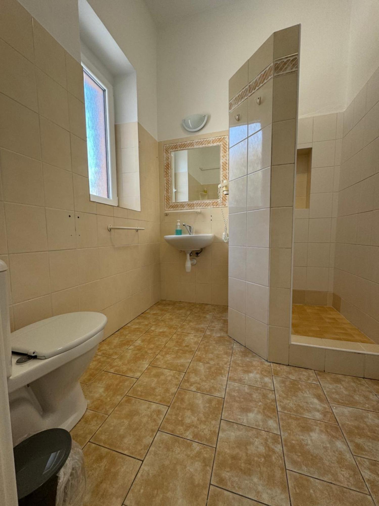 Pension Moravia Olomouc Dış mekan fotoğraf
